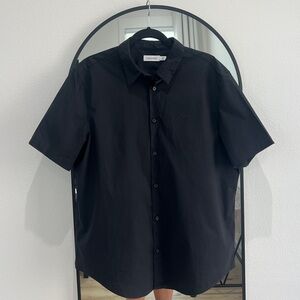 Calvin Klein short sleeve button down shirt